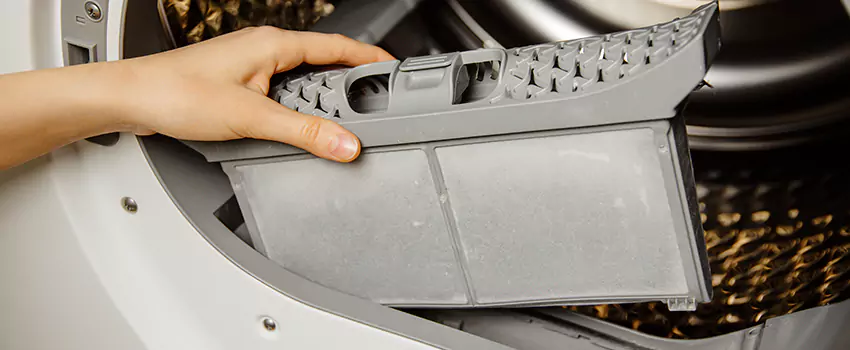 Signs Of A Clogged Dryer Lint Trap in Hurst, Texas
